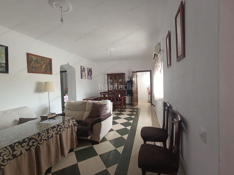 Foto aad46369-24ea-4884-9c3e-75f9fcf2efc5. Appartement dans a-8175 15 dans Almadén de la Plata