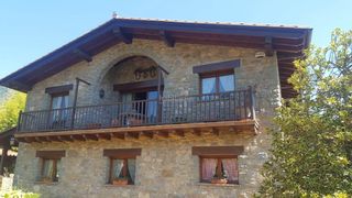 Xalet en Vall d´en Bas (La). Casa en venta en joanetes, en la vall d'en bas, a