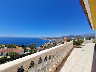 Chalet à Velilla - Velilla Taramay. Exclusivo chalet en urbanización delta  almuñécar