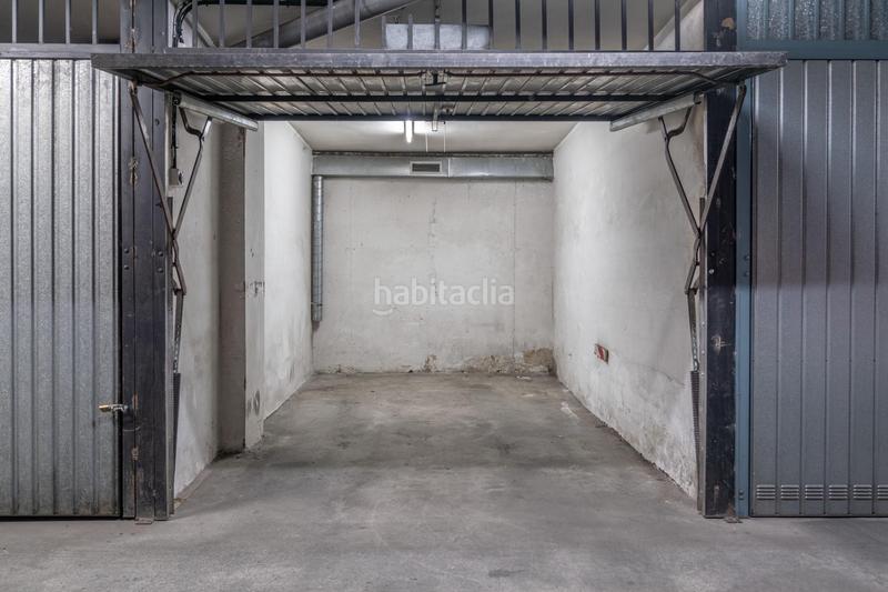 Foto 519be126-855e-4481-9845-b1b3711e5873. Car parking in Camino de Ronda Granada