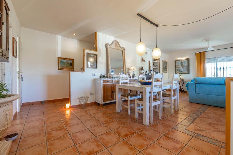 Foto ac06fb92-11f0-4096-b37b-b67b29b4f600. Xalet amb aparcament a Moraleda de Zafayona