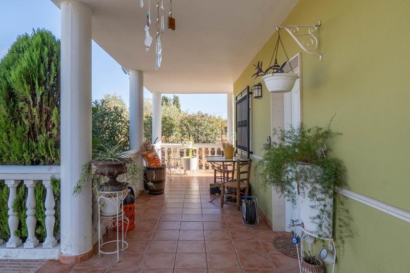 Foto c268ad97-0d5a-4fba-841f-bcc11952fe3c. Xalet amb aparcament a Moraleda de Zafayona