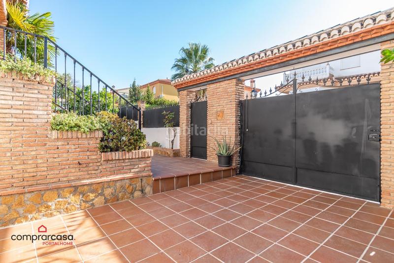 Foto 1be130ce-8cf0-4039-9a07-f966d9a9e595. Chalet mit parking in Cúllar Vega