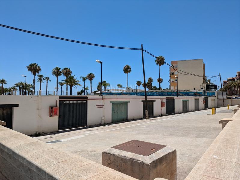 Foto 1d83eb7a-bd88-4dd3-b7f5-f8f63f773ed5. Aparcament cotxe a camino pelaillo del 13 a Playa de Granada Motril