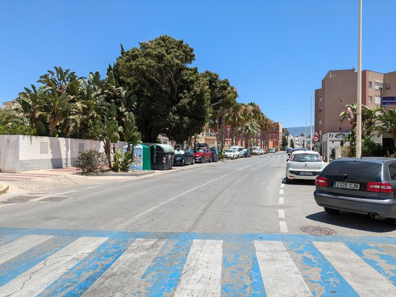 Foto 939bc9d4-9493-4837-a47d-78047a246b02. Parking coche en camino pelaillo del 13 en Playa de Granada Motril