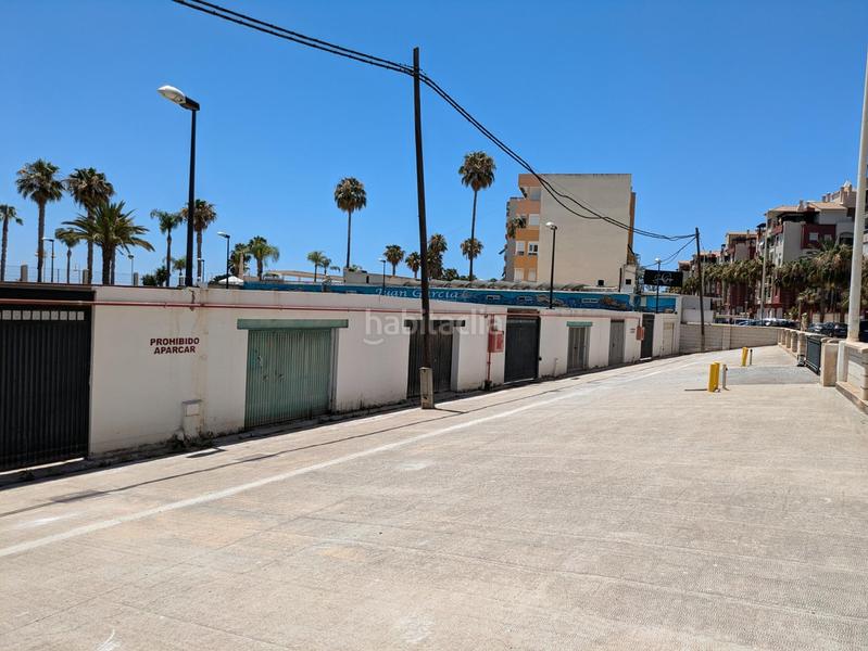Foto bc779e01-c720-4dee-b4eb-cdc2236c38f4. Parking coche en camino pelaillo del 13 en Playa de Granada Motril