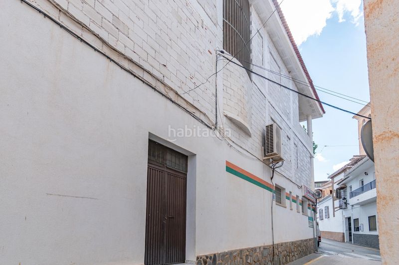 Foto 09ab7c31-e8ea-4453-9245-3e7e0e25ac71. Edificio en Peza (La)