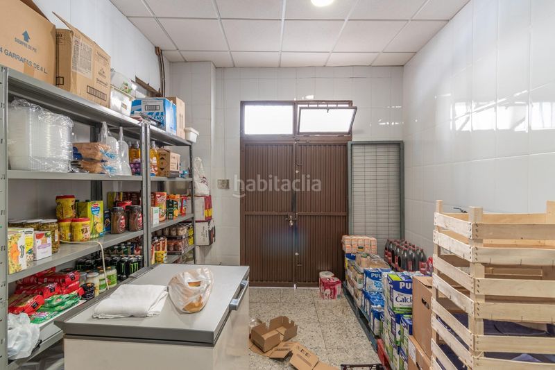 Foto 49511f8d-24d8-4667-83e6-b6853ca07e98. Edificio en Peza (La)