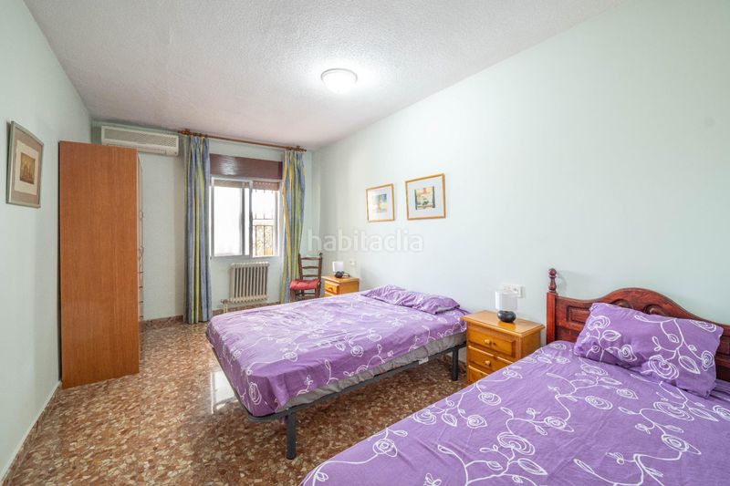 Foto 09e6a3c1-49c1-4816-aed6-7ead2acfbb4a. Xalet amb aparcament a Alfacar