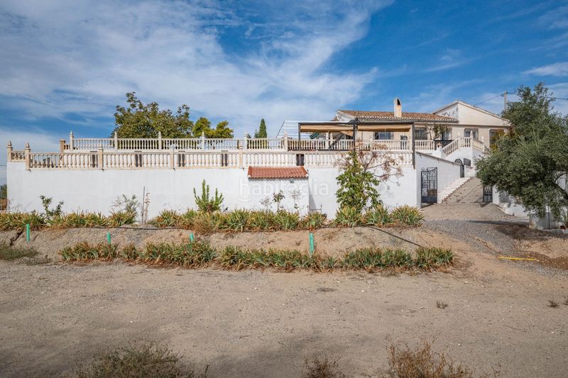 Foto 1d804027-1b38-4da3-b92b-ca0896305cdb. Xalet amb aparcament a Alfacar