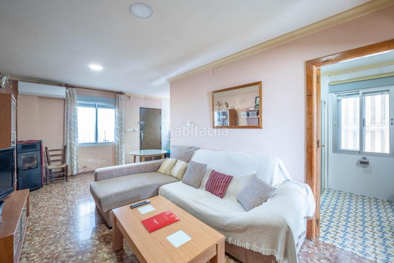 Foto 2a579885-35f2-4aaf-9e9f-44259d33db50. Xalet amb aparcament a Alfacar