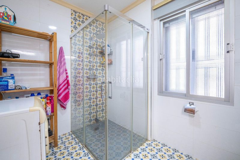 Foto c274f6c6-b79f-4d5c-b579-b09593432da1. Xalet amb aparcament a Alfacar