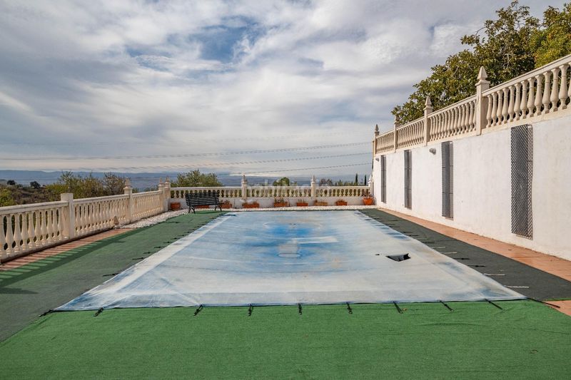 Foto d6a7e919-c96f-4573-b6d0-a51e15cf9ed8. Xalet amb aparcament a Alfacar