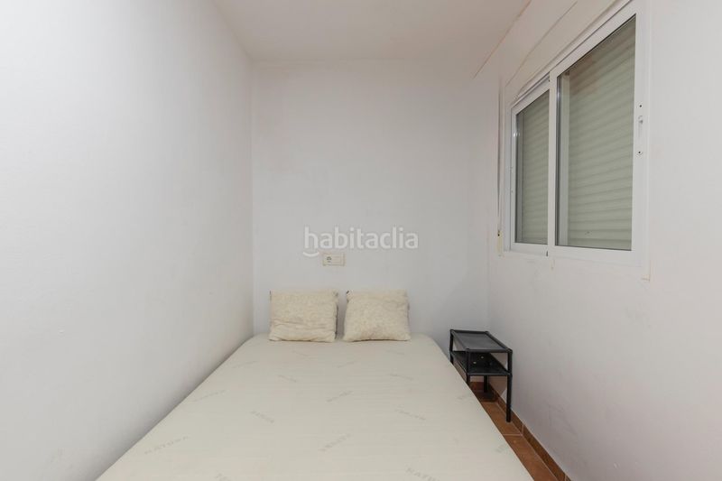 Foto 4d2711e8-9e65-4160-b7bc-787017077da4. Pis a Almuñecar centro Almuñécar