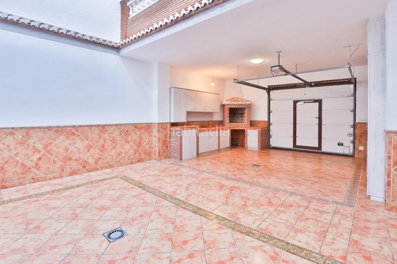 Foto 32f5ad5d-e4b4-4698-8764-32f22fc476da. Casa adosada en andalucia gran casa en Padul