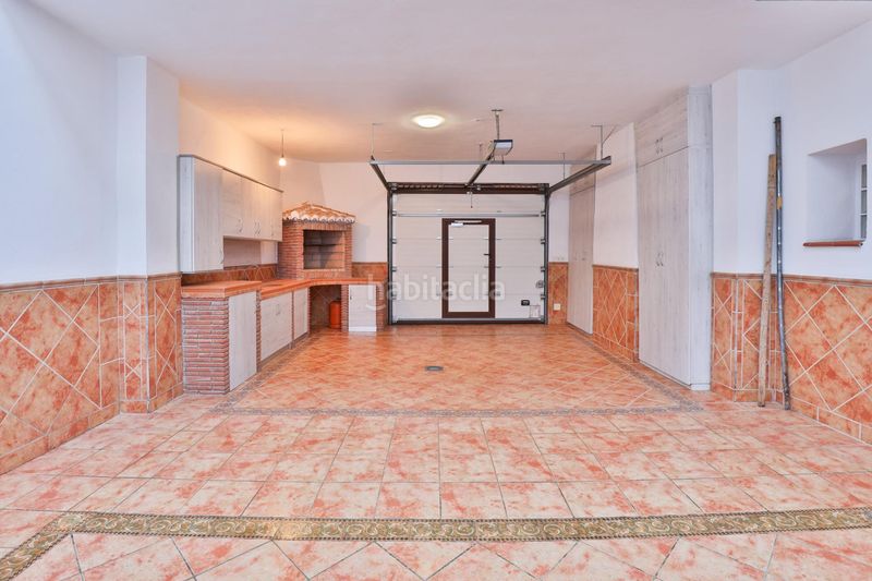 Foto a23a0b8b-14ac-40fa-ac46-8d2338069126. Casa adosada en andalucia gran casa en Padul