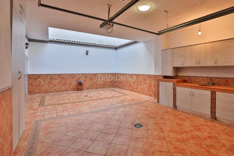 Foto ccfdcd8e-d583-4de1-a32b-0e5927f4f442. Casa adosada en andalucia gran casa en Padul