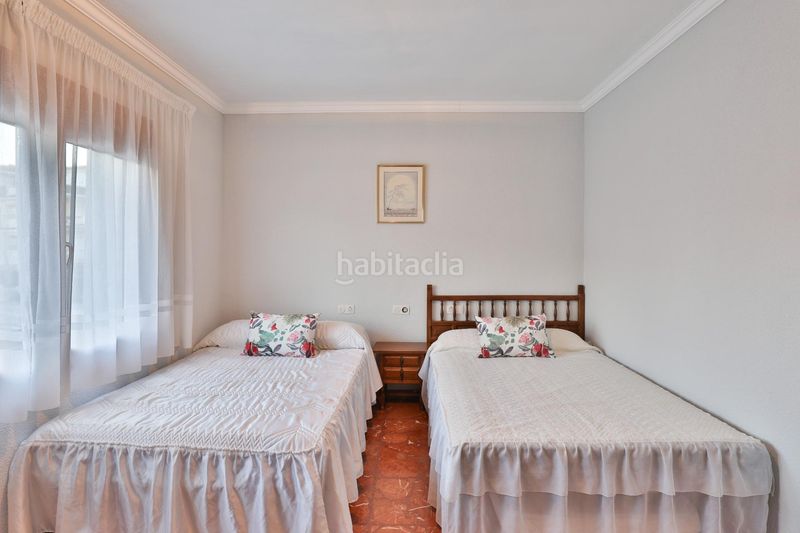 Foto e12cdbd3-af8c-4b5b-adb3-e757806b5fb1. Casa adosada en andalucia gran casa en Padul