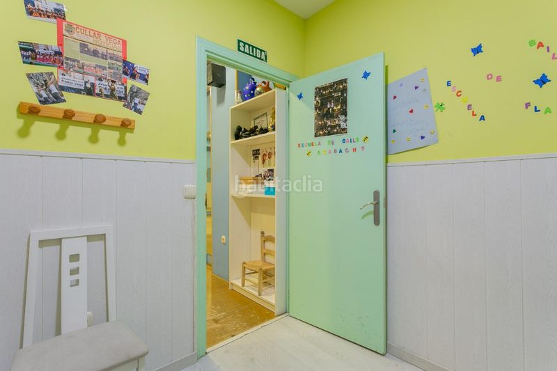 Foto 5db7e708-48ef-4b03-8a6a-4f6f3b8b5b82. Local comercial a Cúllar Vega