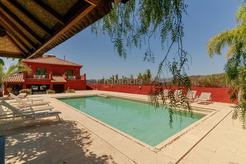 Foto 90d28ffd-a371-409c-9088-1d261568e667. Xalet amb calefacció aparcament piscina a Velilla - Velilla Taramay Almuñécar