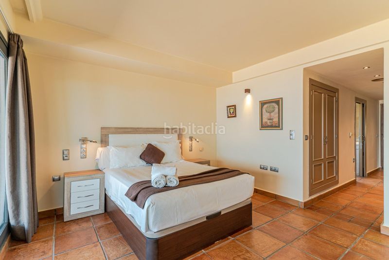 Foto d7532d5e-5d9c-4f76-8f78-c1bbc1fed4a4. Xalet amb calefacció aparcament piscina a Velilla - Velilla Taramay Almuñécar