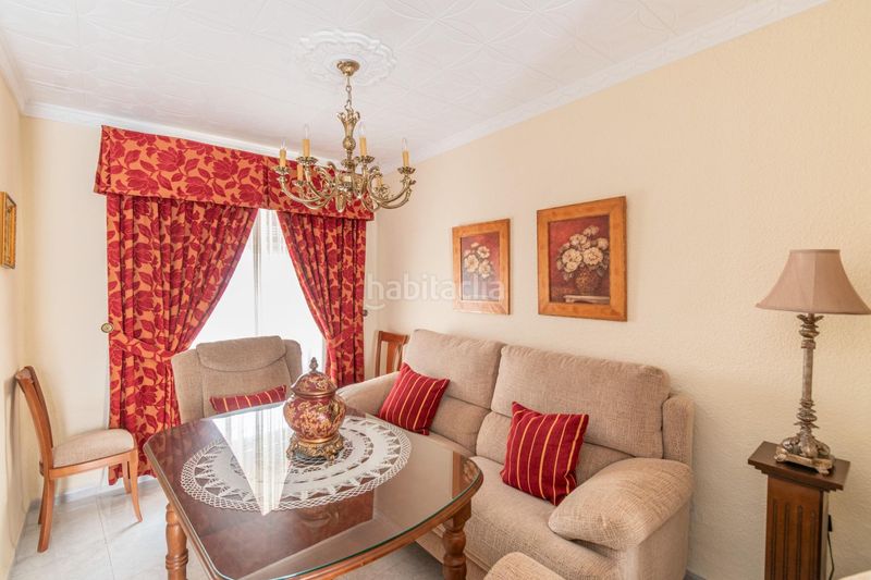 Foto de13b6e3-10d8-46ec-bb16-7a59a9e35150. Casa adossada a Colomera