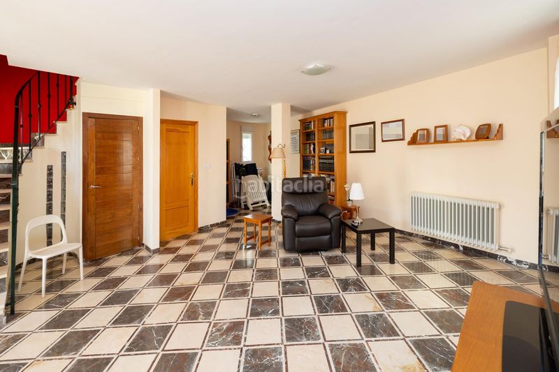 Foto a6ebc7c5-5199-42ee-8771-b611c841f907. Xalet amb aparcament piscina a Gójar