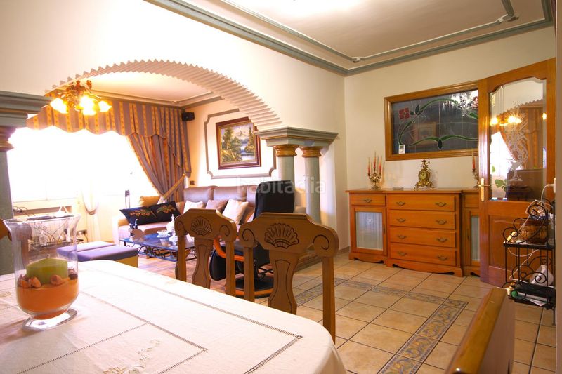 Foto ac32609b-d3ce-49f3-9cc6-3a886bc52863. Casa adossada amb aparcament piscina a Pozo Alcón