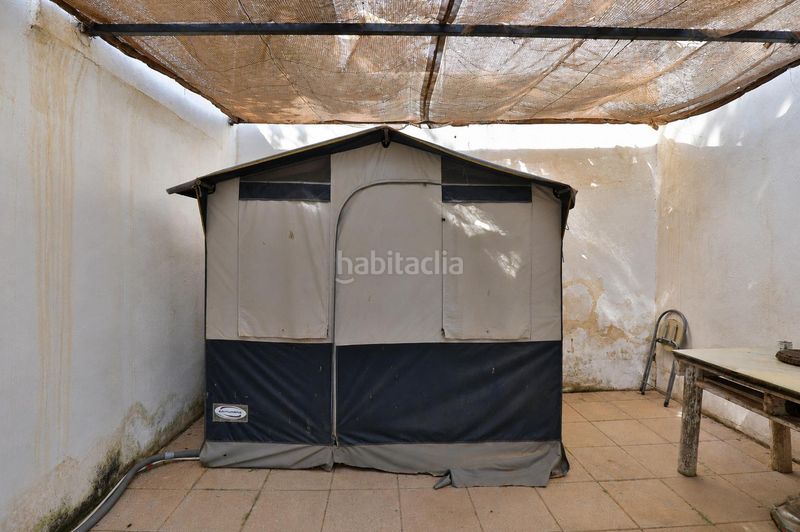 Foto 833e7b5b-b754-47e0-9c97-197d7368b608. Masia amb aparcament a Padul