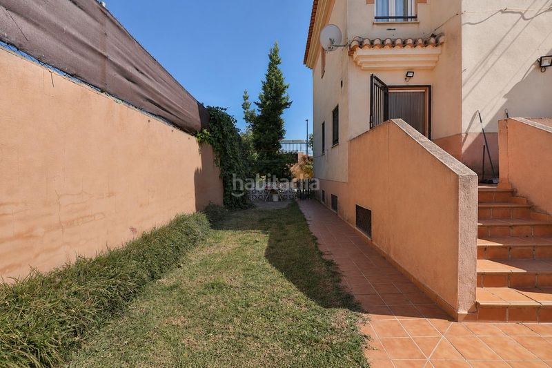 Foto d340653f-6792-4809-88a6-876292bdba1b. Xalet amb aparcament piscina a Padul