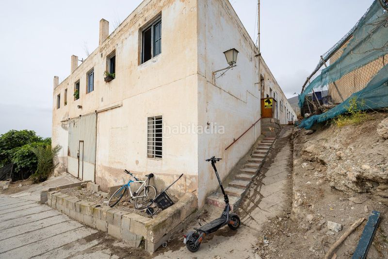Foto 69713b43-42d0-4d31-8675-e6bdb612a050. Edifici a Castell de Ferro