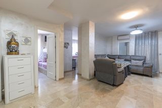 Appartement  Calle alhambra. Fantástico piso en venta en cijuela con patio, garaje y trastero