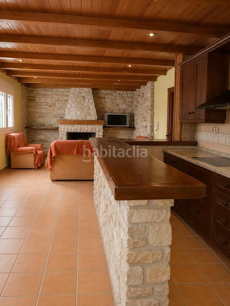 Foto 6d2e0254-ef63-46d0-9034-6972260f5df9. Casa amb aparcament a Padul
