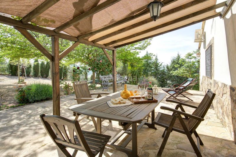 Foto 00c53700-84e0-42b8-9b2a-8b5c8c175973. Chalet mit parking pool in San Ildefonso - Catedral Jaén