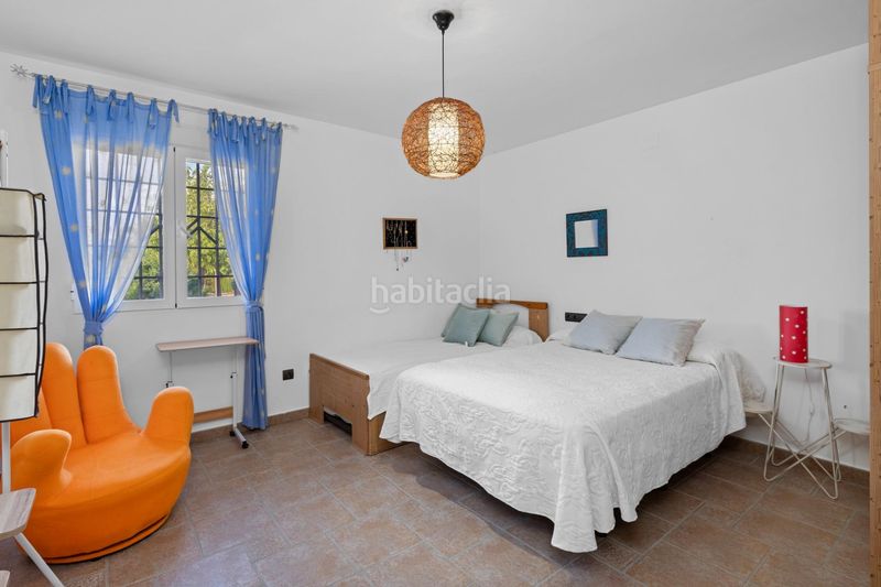 Foto 44b7fb73-4c4a-4945-8cec-f2302b51b572. Chalet mit parking pool in San Ildefonso - Catedral Jaén