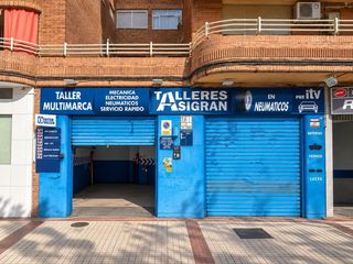 Business premise in Fígares