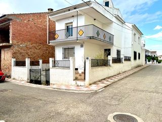 House in Montillana. Montillana  granada