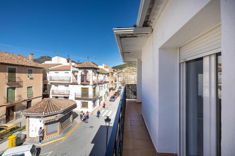 Foto f605c9ee-7da2-4083-ada6-7d73cc9d9f63. Piso !!espectacular vivienda en última planta!! en Huétor de Santillán