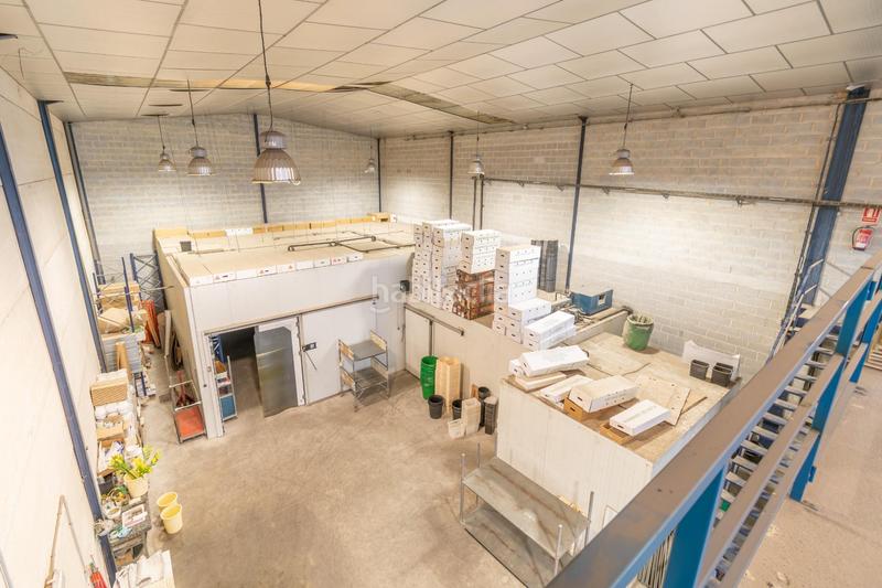 Foto 4a211176-be23-483c-8baf-2a37f69c0644. Nave industrial en calle bubion 58 nave en venta en el polígono juncaril en Albolote