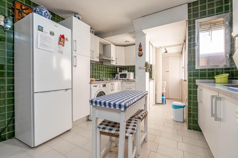 Foto 8fe6ba45-b36f-42b8-b135-66a3c2b9576e. Piso espectacular vivienda con las mejores vistas en Granada