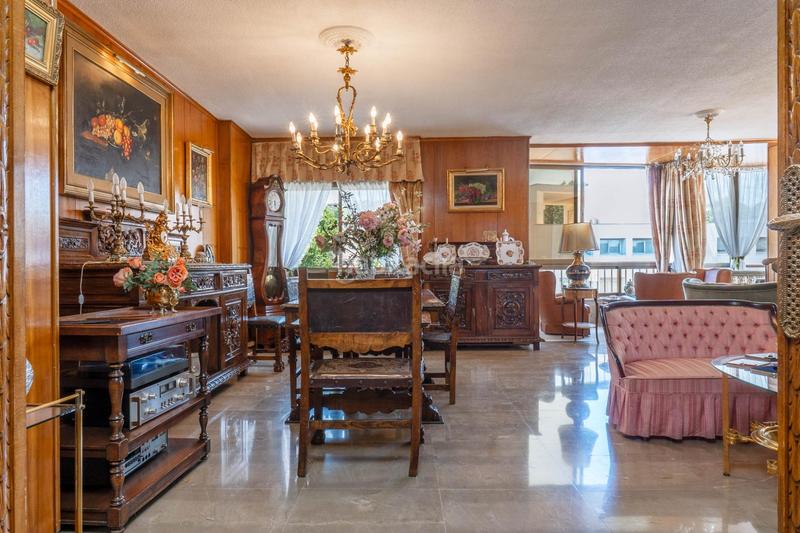 Foto e0138d1b-205c-4c33-b6d1-6eb2324738e7. Piso espectacular vivienda con las mejores vistas en Granada