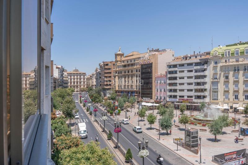 Foto e8df4a15-cd32-41bf-a8c3-2236fcaa720a. Piso espectacular vivienda con las mejores vistas en Granada
