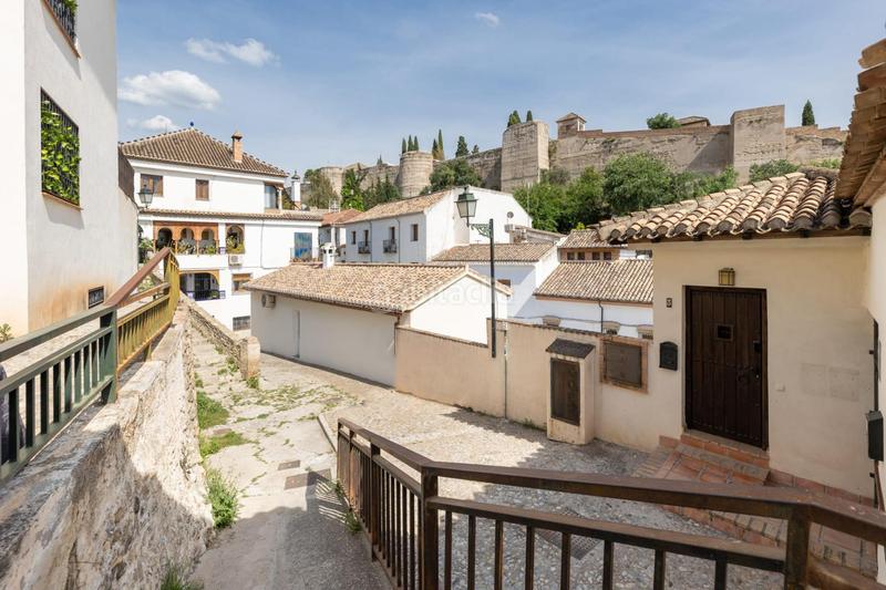 Foto 0796e785-2d5a-4ca1-9868-049e2346197b. Piso exclusivo piso en el albaicín granadino mirador san cristobal en Granada