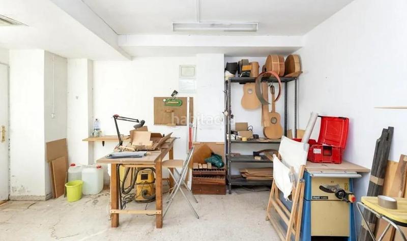 Foto ebbeb383-d2bc-42be-9c19-843523a1852e. Local comercial a calle santa amelia 26 a Joaquina Eguaras Granada