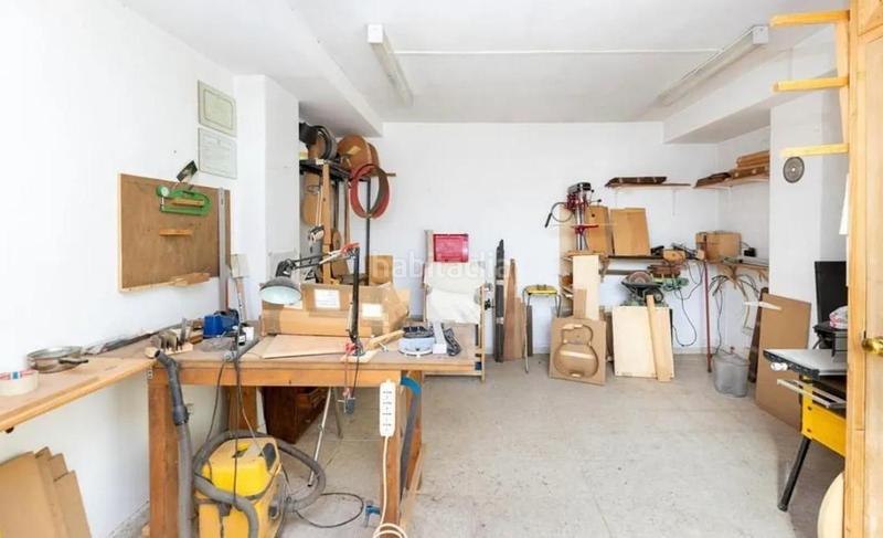 Foto f5e416ef-cc30-4872-a310-3b4cab801830. Local comercial a calle santa amelia 26 a Joaquina Eguaras Granada