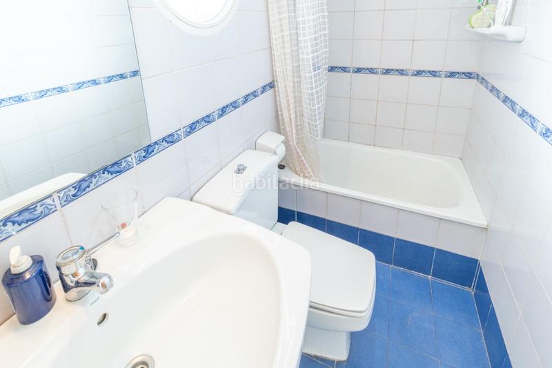Foto f87e0a19-bd31-482a-95fa-aa5cbbccedf0. Chalet en Barrio de Zaidín Granada