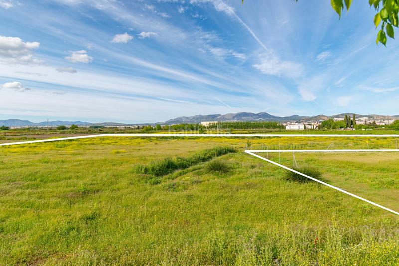 Foto f5700393-1ffe-4d78-9389-2c79fb640603. Terreno residencial en Camino de Ronda Granada