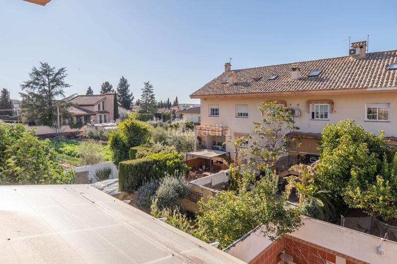 Foto b5b61e63-5b2a-4667-9c7a-8ad0ec06d64e. Casa adosada chalet adosado en ogijares en Ogíjares