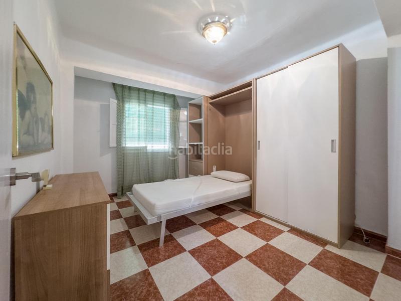 Foto adda7064-35de-4230-a2a4-6923849ffcc9. Piso en calle teresa de cartagena 12 en Barrio de Zaidín Granada