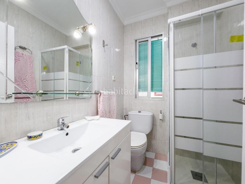 Foto c5c92e7c-0c44-47a5-b78c-15ff054352c9. Piso en calle teresa de cartagena 12 en Barrio de Zaidín Granada